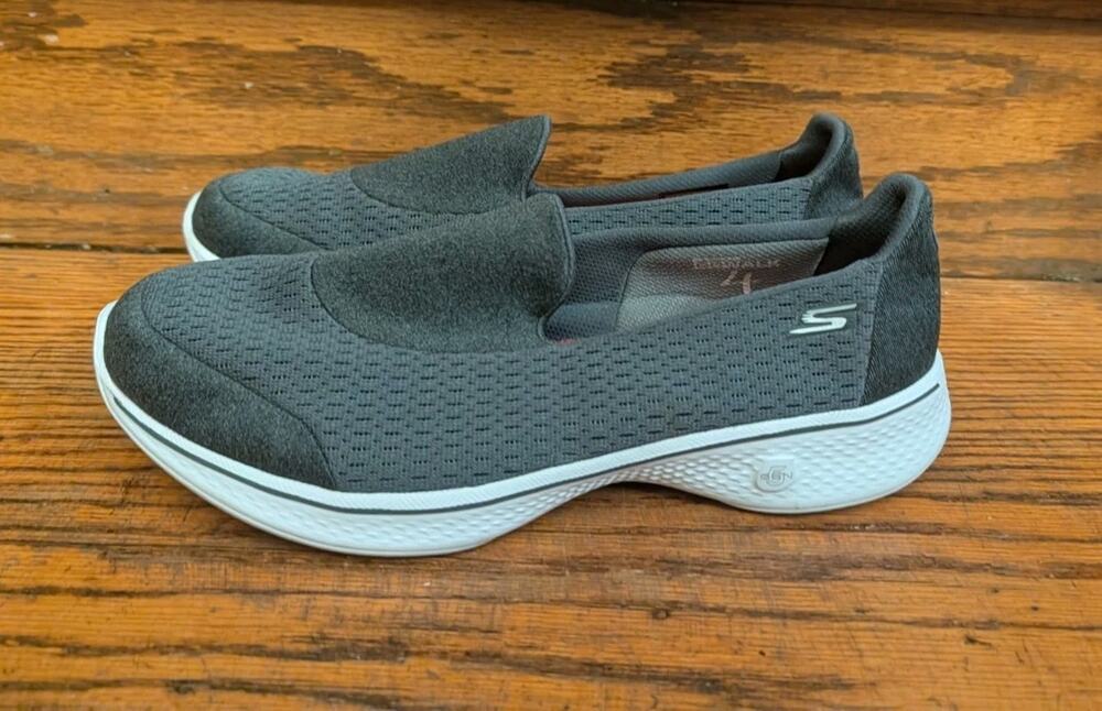 Skechers Womens 8.5, 14148 Go Walk 4 Goga Max Slip On Gray Sneakers Memory Foam